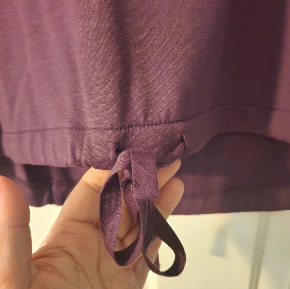 Loft Burgandy Drawstring Top Size Medium - Picture 4 of 5